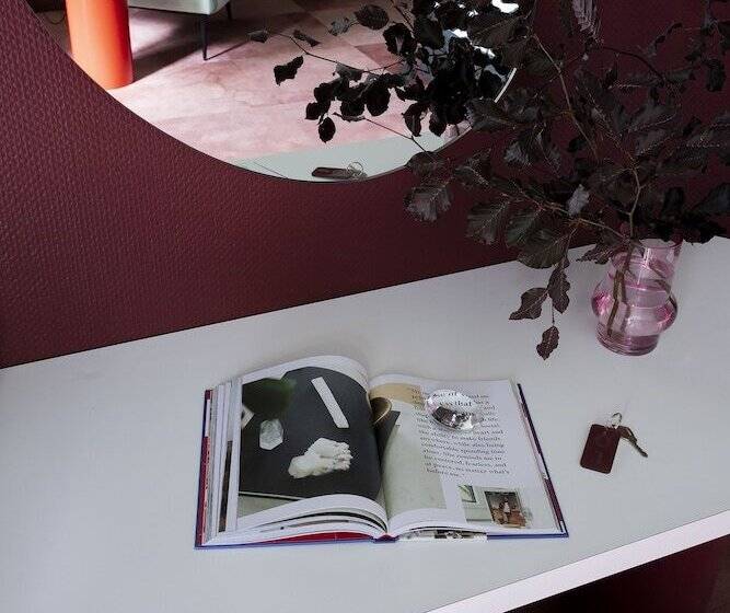 غرفة قياسية, The Central Private Hotel By Naumi Hotels