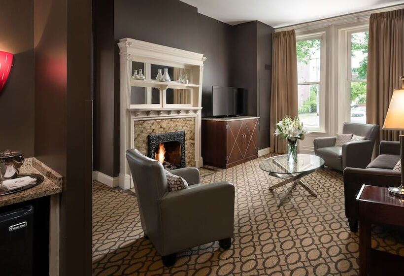 جناح, The Mansion On Delaware Avenue