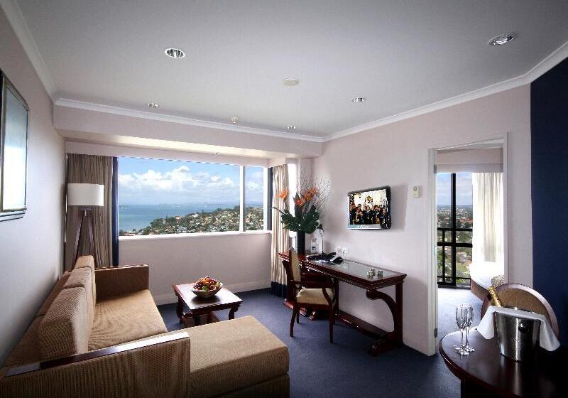 جناح, The Spencer