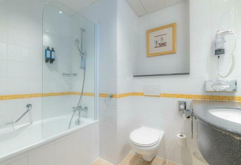 ファミリールーム, Le Grand Magic