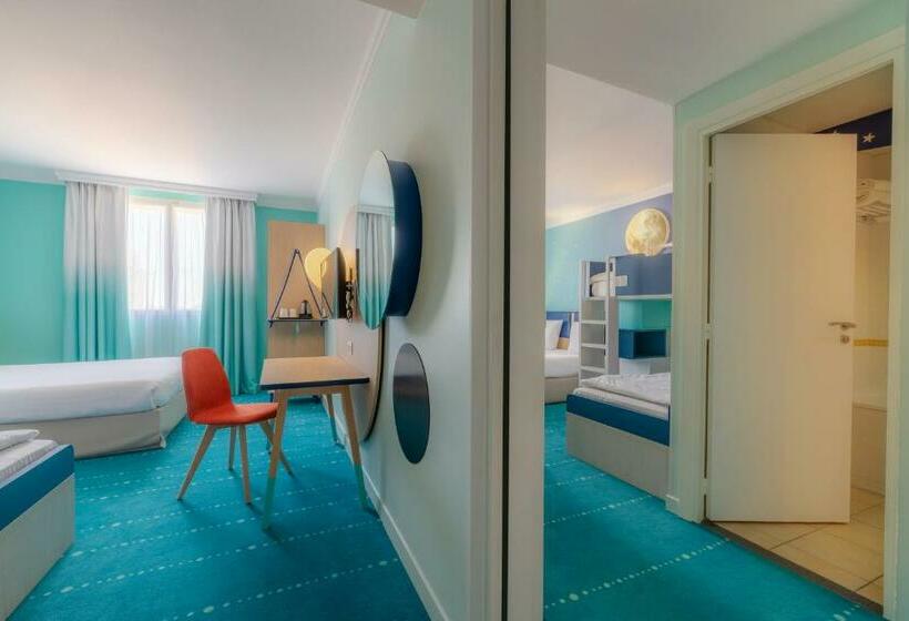 スタンダードコネクティングルーム, Le Grand Magic