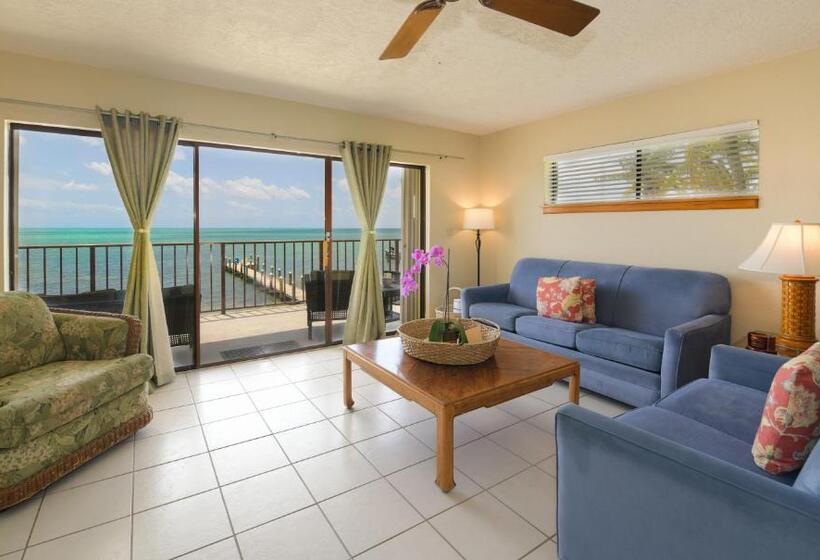 فيلا غرفتين نوم, Pines & Palms Resort