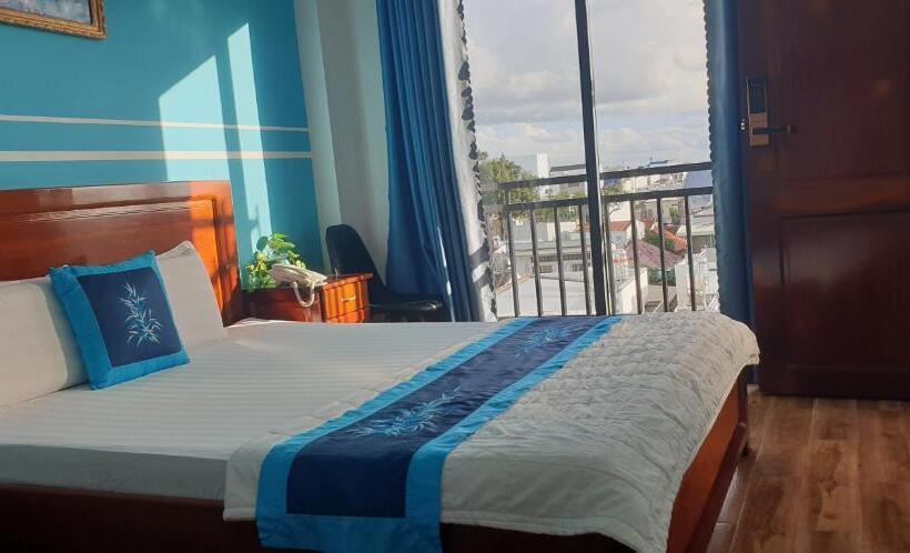 اتاق استاندارد با بالکن, Lại Nguyễn Boutique