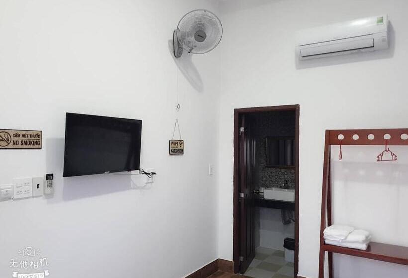 اتاق استاندارد با بالکن, Lại Nguyễn Boutique