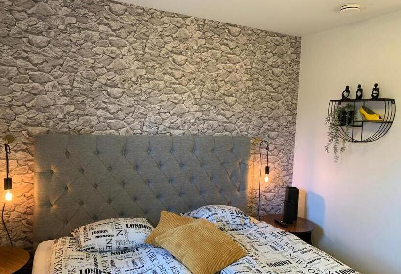 חדר סטנדרט, 4hearts B&b