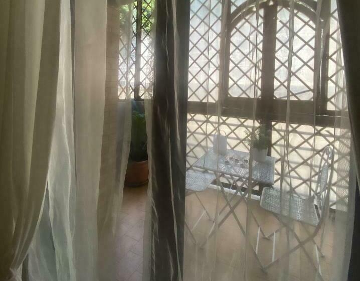 Quarto Estandar com Sacada, Cala Di Rio B&b