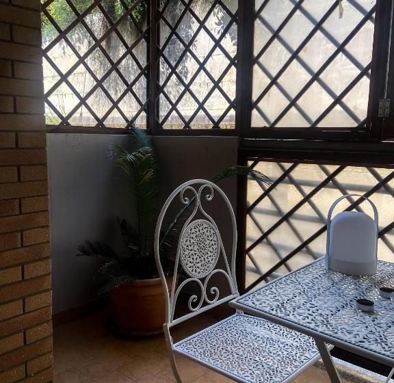 Quarto Estandar com Sacada, Cala Di Rio B&b