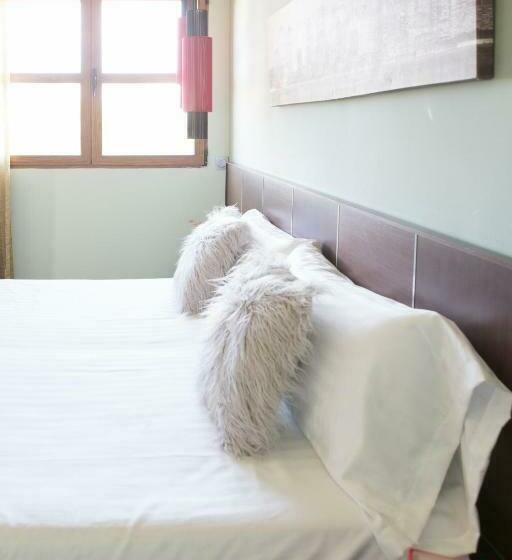 غرفة ديلوكس سرير كينج, Holidays Mirana