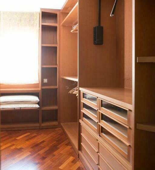 غرفة ديلوكس سرير كينج, Holidays Mirana