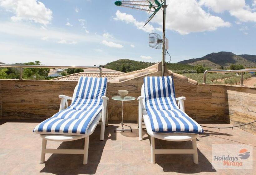 غرفة ديلوكس سرير كينج, Holidays Mirana