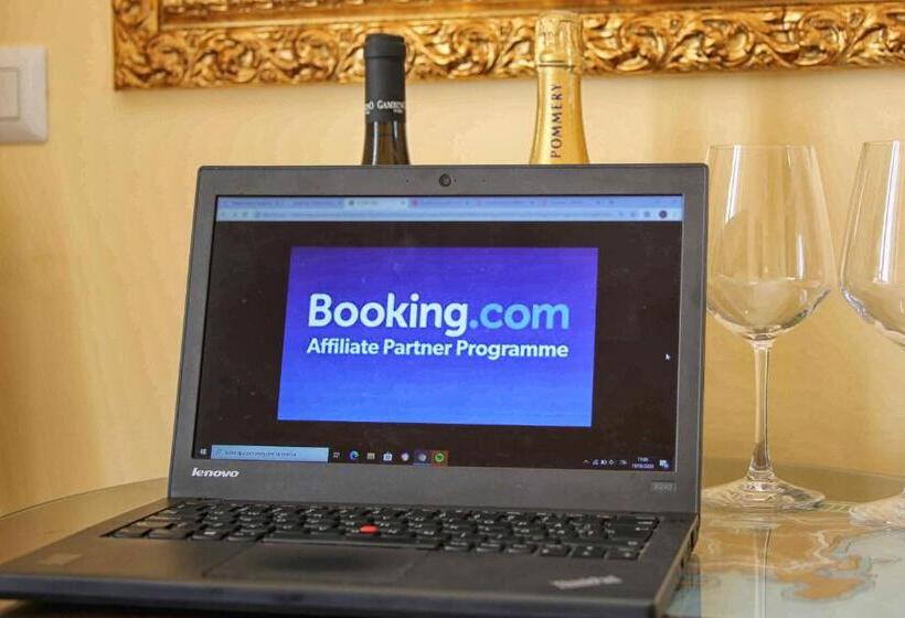 Tengerre néző Standard Stúdió Szoba, Pascià Cappuccini