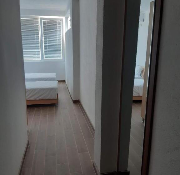 اتاق استاندارد, Vila Oska