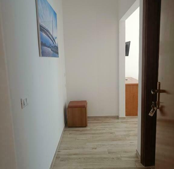 اتاق استاندارد, Daisy