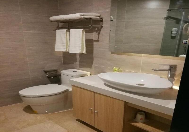 Номер Superior, 7days Premium Dalian Xinghai Square Xi'an Road Subway Station Branch