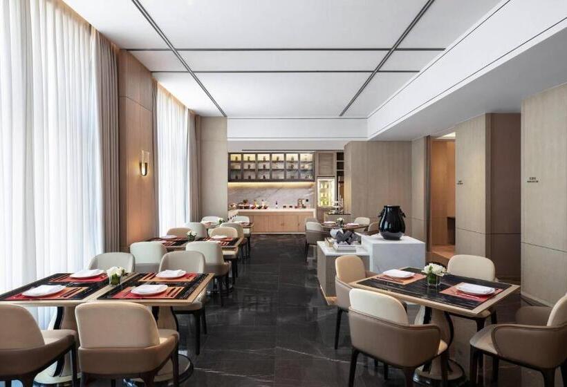 Номер Deluxe Кровать Кинг Вид на Город, Courtyard Taiyuan