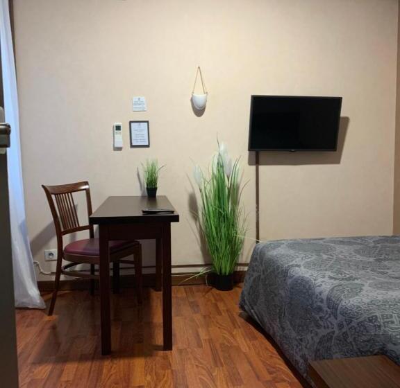 غرفة قياسية, L Embleme  Boutique