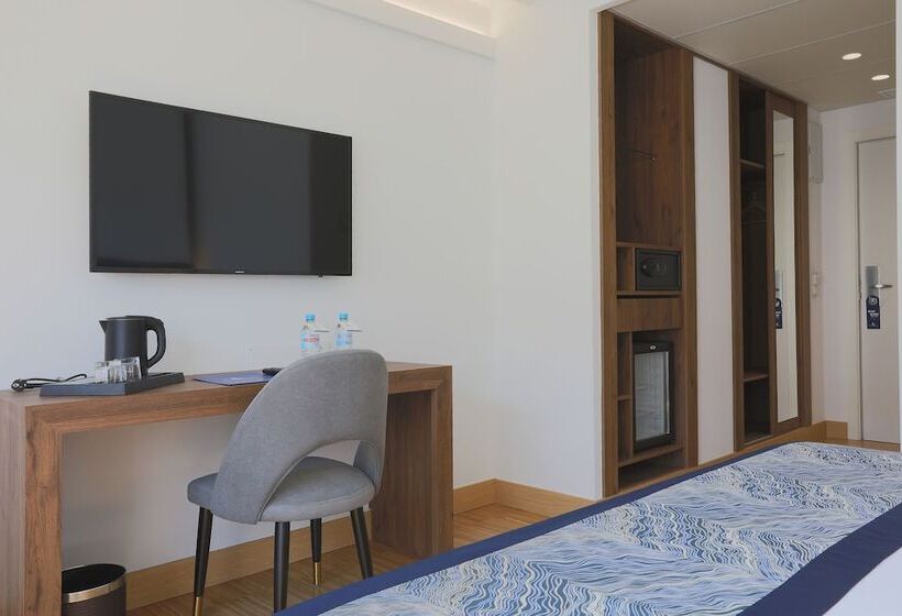 ドゥプレックスルーム, Villa Odon