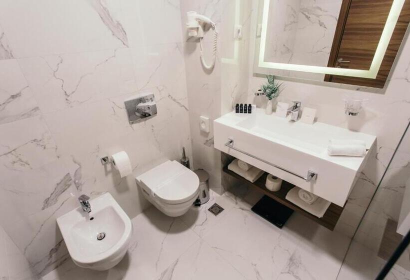 آپارتمان 1 خوابه با بالکن, Central Point Hotel Beograd