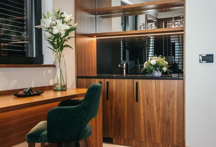 آپارتمان 1 خوابه با بالکن, Central Point Hotel Beograd