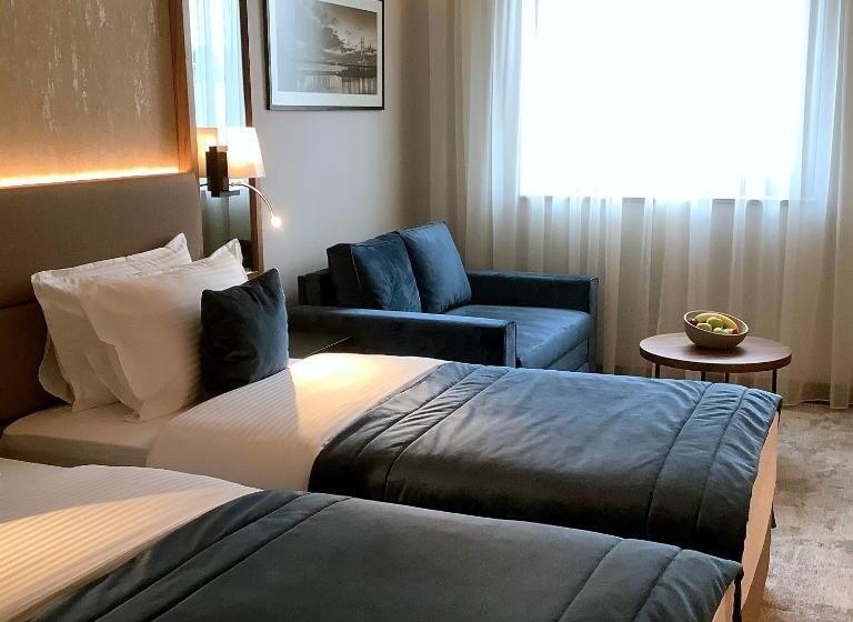 اتاق استاندارد, Central Point Hotel Beograd