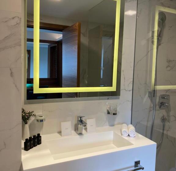 اتاق استاندارد با بالکن, Central Point Hotel Beograd