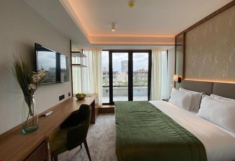 اتاق استاندارد با بالکن, Central Point Hotel Beograd