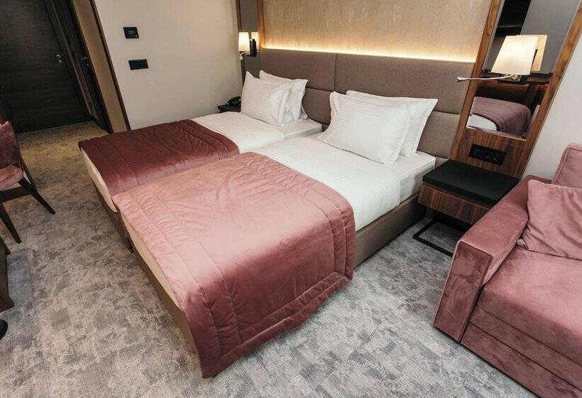 اتاق استاندارد, Central Point Hotel Beograd