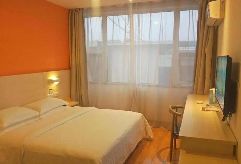コンフォートルーム, 7days Inn Emeishan Center