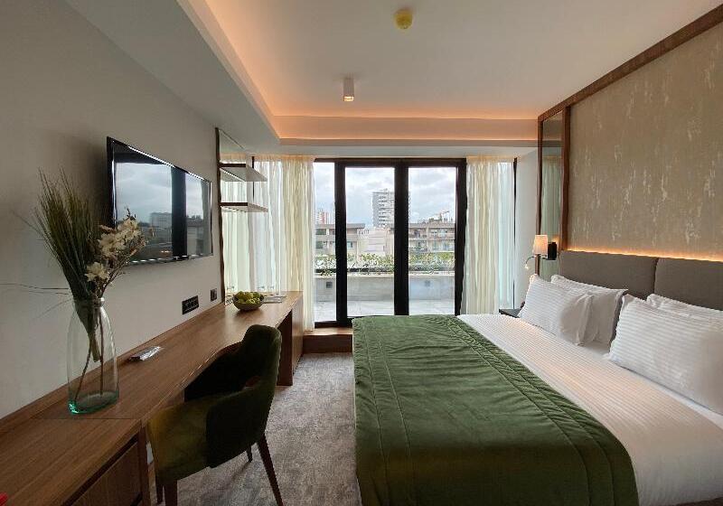 اتاق استاندارد با بالکن, Central Point Hotel Beograd