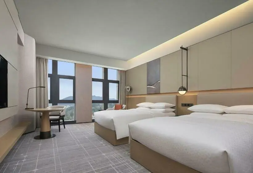 اتاق استاندارد, Four Points By Sheraton Guiyang, Huaxi
