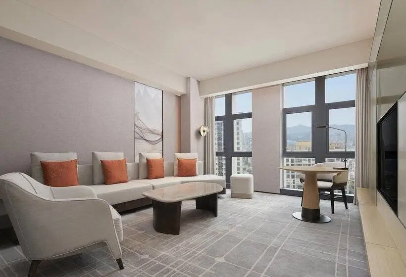 سوییت اجرایی, Four Points By Sheraton Guiyang, Huaxi