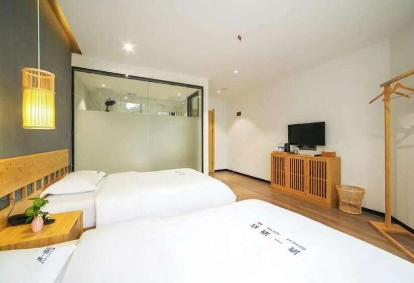 غرفة قياسية, Xiamen Qingyi