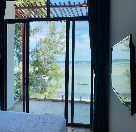 اتاق استاندارد با چشمانداز دریا, Aurora Beach House