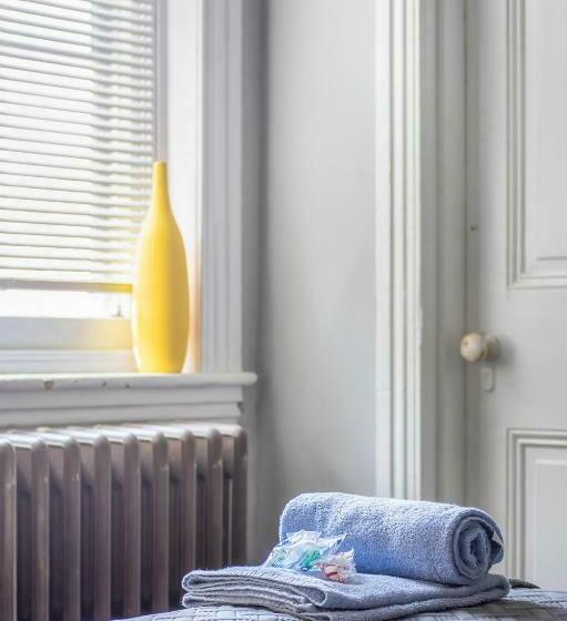 经济房, Philly Coed Dorm!! 15 Min Train To Center City!!