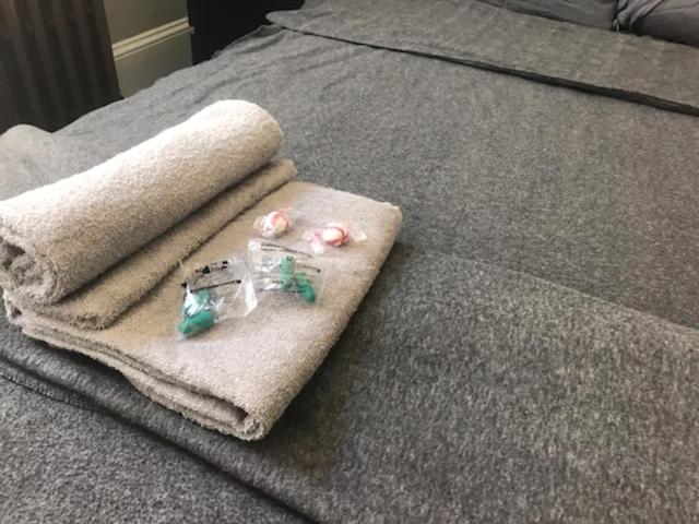 经济房, Philly Coed Dorm!! 15 Min Train To Center City!!