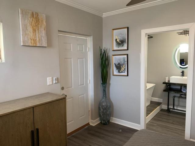 经济房, Philly Coed Dorm!! 15 Min Train To Center City!!