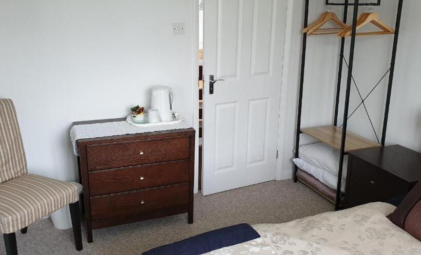 Standard room with outdoor bath, Cobblestones