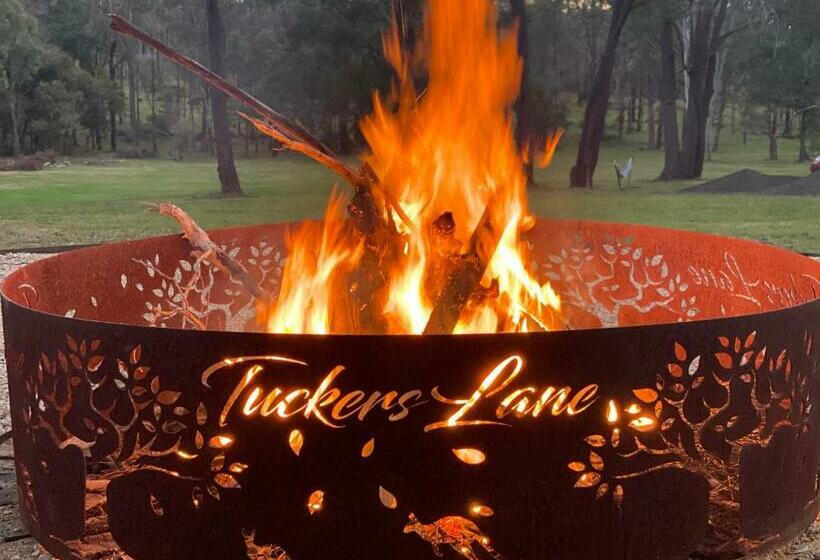 Люкс Повышенной Комфортности, Tuckers Lane Boutique Accommodation