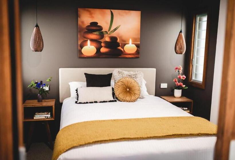 Люкс Повышенной Комфортности, Tuckers Lane Boutique Accommodation