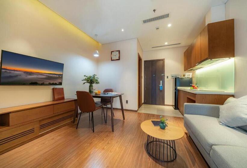 غرفة قياسية مزوَّدة بشُرفة, Dhts Business Hotel & Apartment