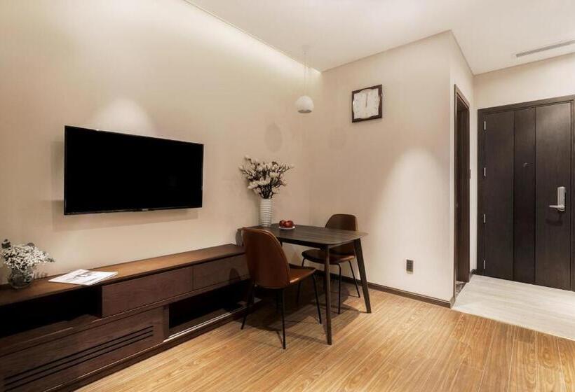 غرفة قياسية مزوَّدة بشُرفة, Dhts Business Hotel & Apartment