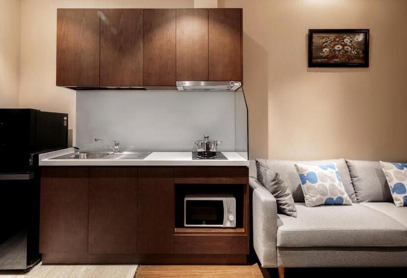 غرفة قياسية مزوَّدة بشُرفة, Dhts Business Hotel & Apartment