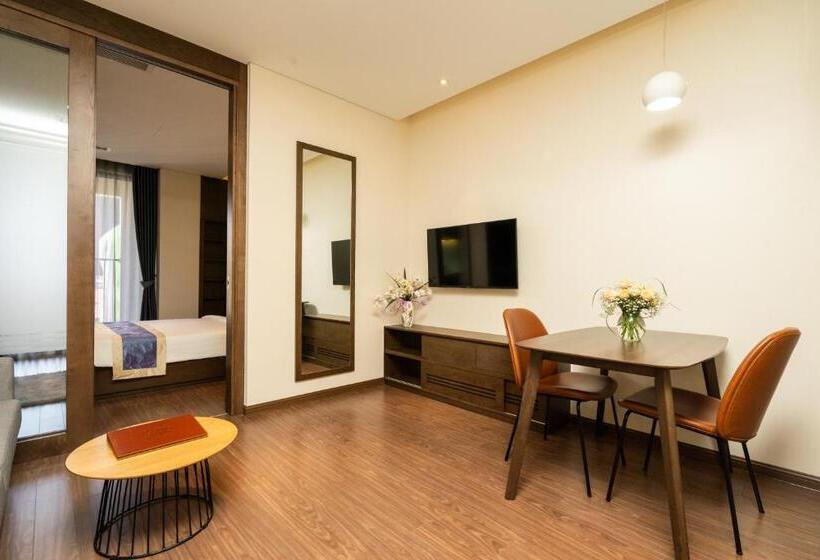 غرفة قياسية مزوَّدة بشُرفة, Dhts Business Hotel & Apartment