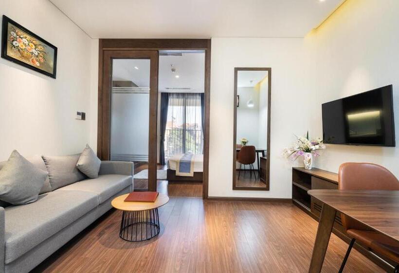 غرفة قياسية مزوَّدة بشُرفة, Dhts Business Hotel & Apartment