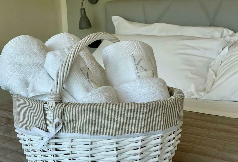 غرفة قياسية سرير كينج, Agriturismo Il Cornio