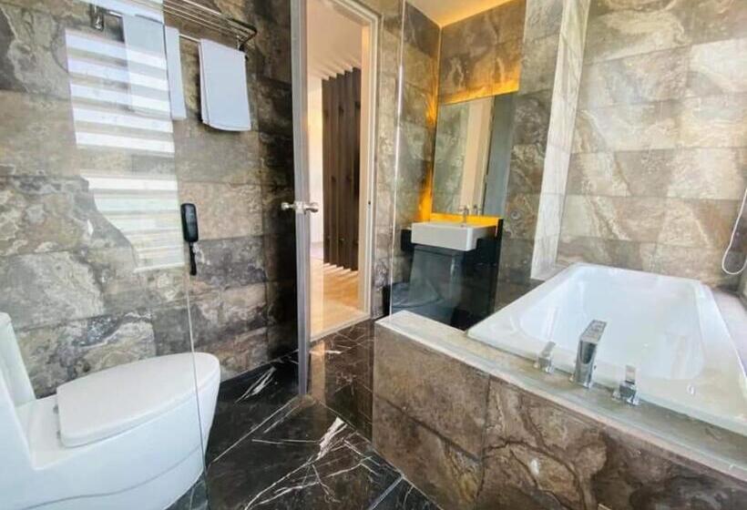 סוויטת פרמיום, Bahang Bay