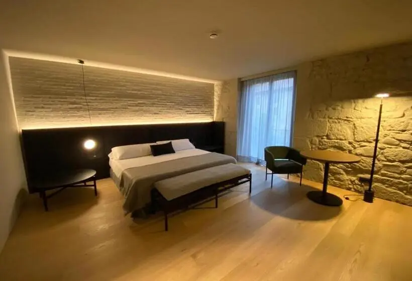 اتاق لوکس با بالکن, Casa Grande