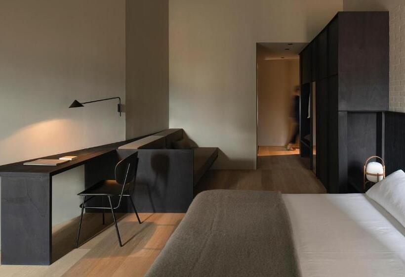 سوئیت جونیور با تراس, Casa Grande