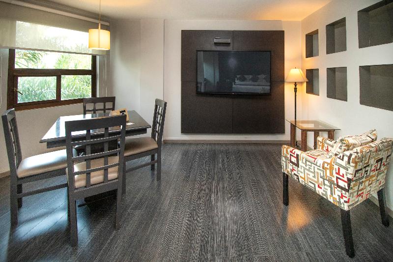 주니어 스위트, Collection O Las Iglesias, Cholula