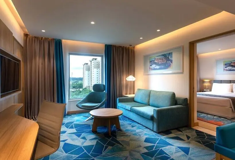 スイート, Holiday Inn Express & Suites Bengaluru Old Madras Road, An Ihg